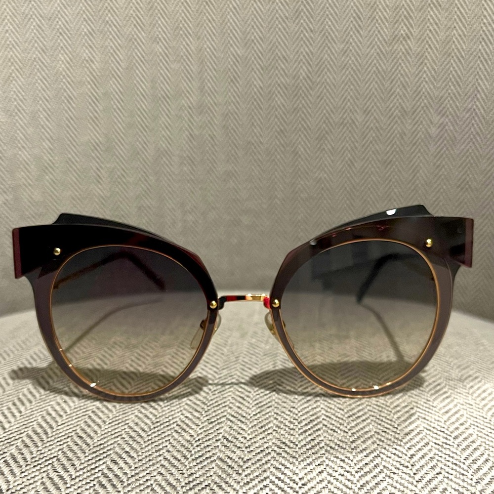 Marc jacob Sunnies.